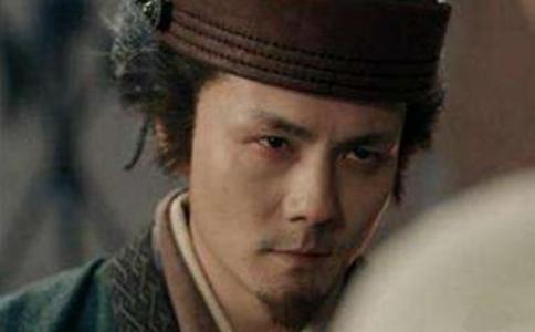 电视剧三国机密之潜龙在渊中皇上是怎么被掉包的具体是怎样的 电视剧三国机密之潜龙在渊中皇上是怎么被掉包的具体是怎样的