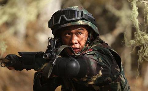 电视剧突击再突击李铁是谁演的李铁扮演者宋楚炎个人资料背景曝光