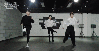 别心疼了，《偶像练习生》的选手被淘汰后，真的又帅过的又滋润