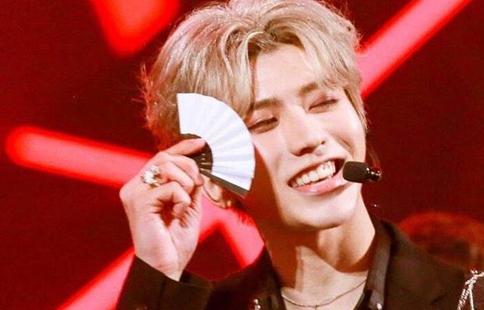 网传蔡徐坤或签约经纪人杨思维 蔡徐坤范丞丞将参加《王牌对王牌》录制