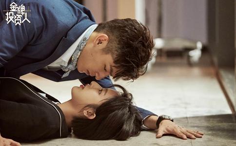 电视剧金牌投资人主题曲叫什么主题曲飘歌词欣赏