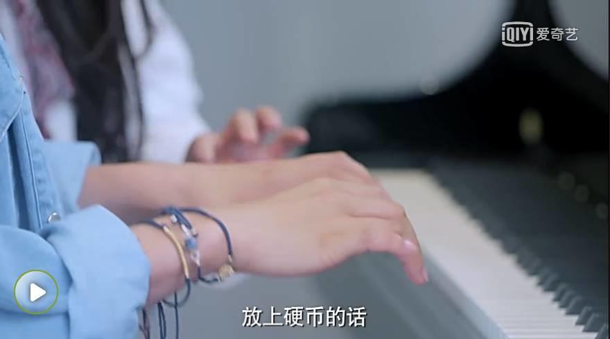 也不用指望着卓伟了 看看这剧就能掌握娱乐圈黑幕和八卦