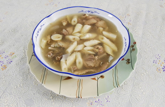 正值吃笋的好季节 常吃苦笋有什么好处什么人不能吃苦笋呢