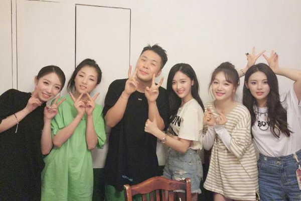 杜海涛杨超越同框