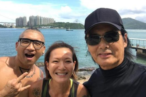 卢巧音偶遇周润发