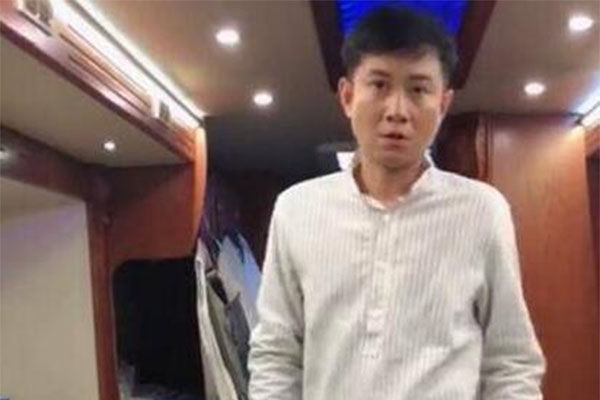 34岁文章中年发福