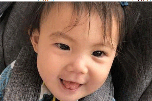 晒女狂魔陈冠希