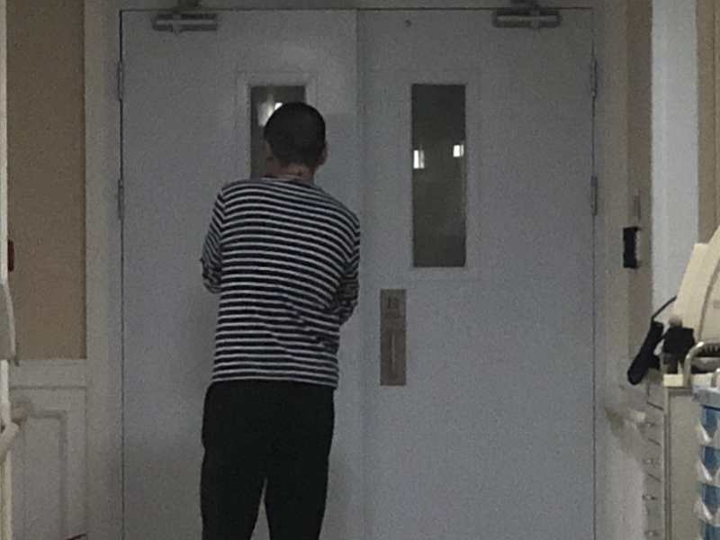 网友医院偶遇陈建斌