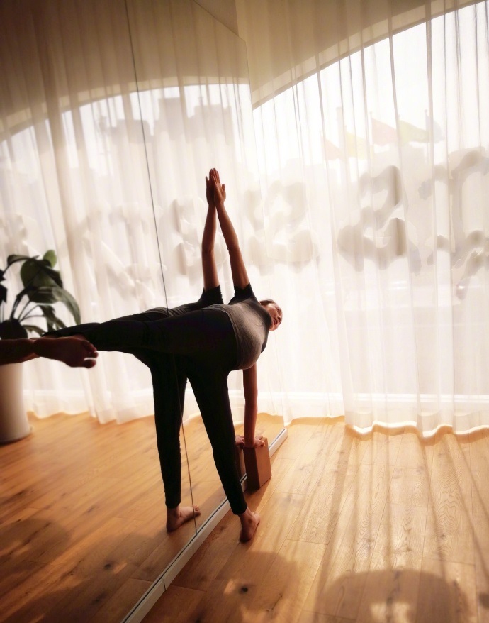 网友医院偶遇陈建斌