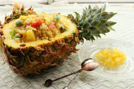 菠萝怎么吃可以减肥，分享三大菠萝减肥食谱