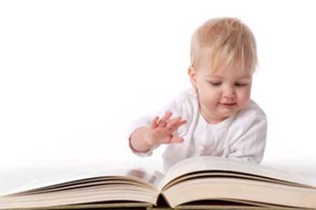 宝宝早期阅读这样做最赞，习惯需要你协同养成