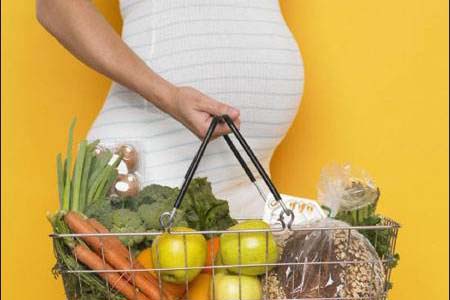 孕期水果多吃就能生一个白嫩宝宝？真相来了