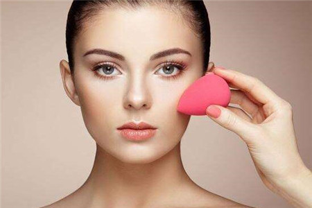 这几个异常突然出现，意味着你的衰老开始了