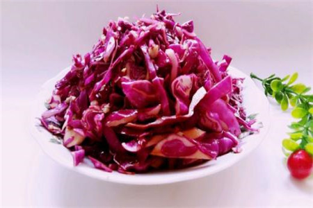 紫甘蓝菜怎么做好吃，五星级大厨推荐三种做法