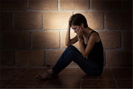 青年抑郁风险高，女人如何预防抑郁症