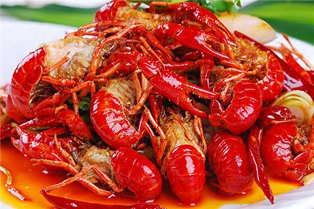 小龙虾怎么做美味，两种做法征服你的胃