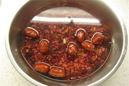 红豆汤减肥祛湿，推荐三款红豆汤的做法