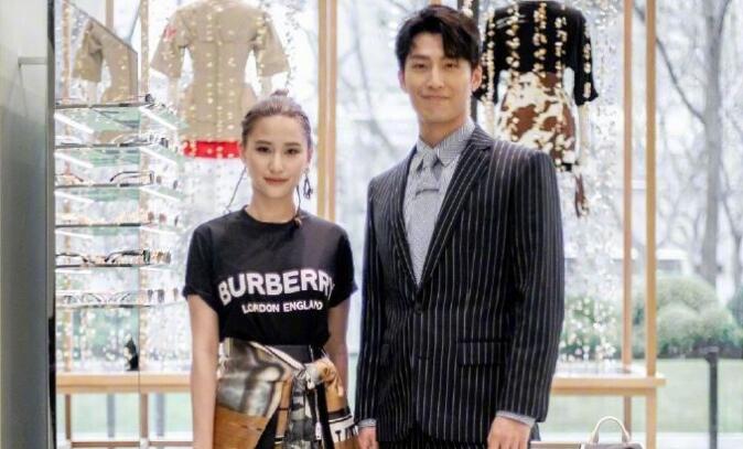 何超莲赞窦骁人品好曝三太已知男友 周冬雨窦骁真的在一起过吗