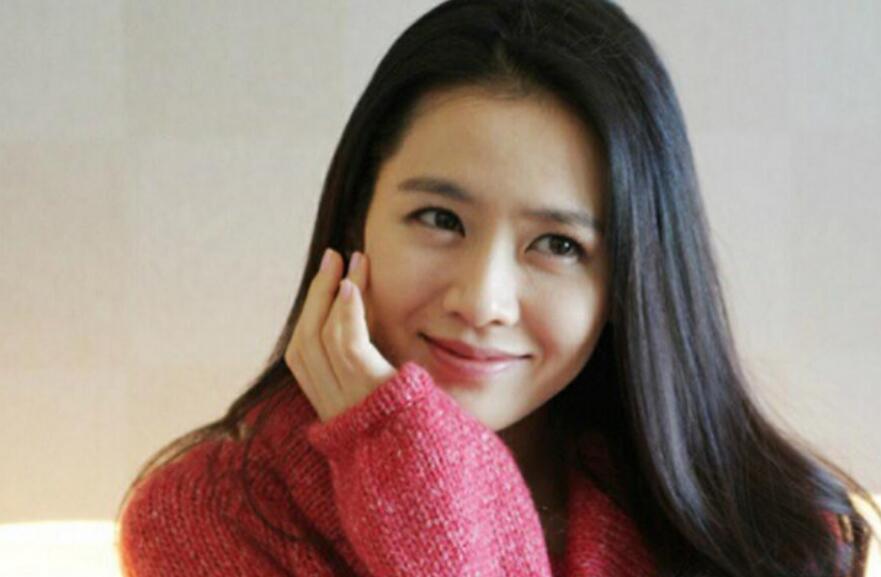 孙艺珍老公是谁结婚了吗 孙艺珍玄彬合作闹绯闻却否认恋情