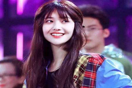 真实直爽性格没人爱 郑爽坦言网红若能养活自己就不拍戏了