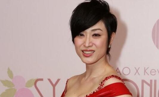 陈法蓉结婚了吗老公资料 陈法蓉三级片与朱茵玩同性恋