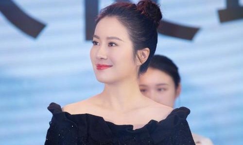 默先生谈恋爱时叶璇被下降头