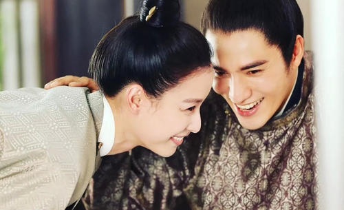 倪妮陈坤恋情八卦曝光,倪妮深夜乘车回陈坤家中恋情