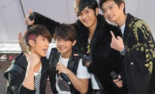 当初汪东城炎亚纶事件始末详情介绍，两人决裂原因被扒因爱生恨，往事曝光。