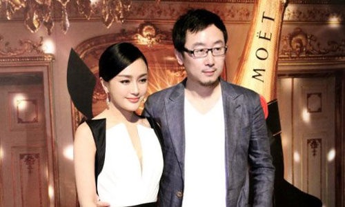 秦岚情史一段是和黄晓明而另一段是和导演陆川