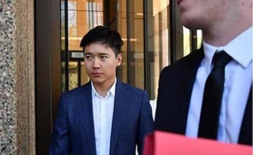 高云翔事件细节当初一起被抓的据悉还有某导演