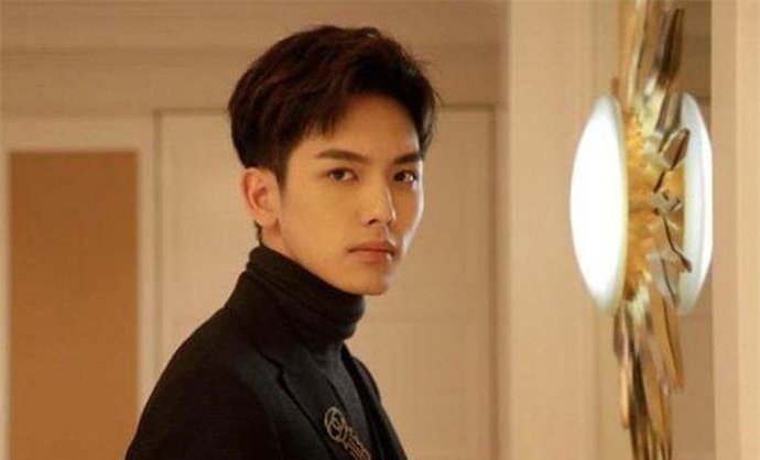 叶抒微的扮演者是谁