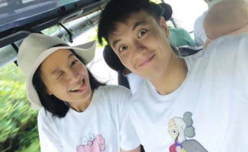 关于周一围朱丹其实一开始两人比较低调的时候大家也不知道两人的相处方式,