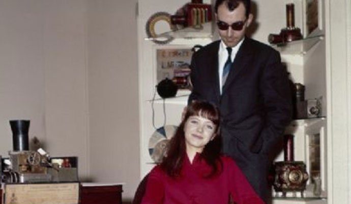 安娜卡里娜与戈达尔