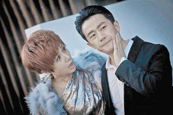 黄轩蒋雯丽什么关系 两个人是假戏真做还是逢场做戏一目了然