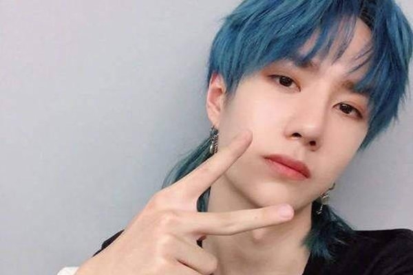 王一博的理想女生采访 王一博希望摩托车上坐着一个长发可爱女生