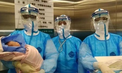 确诊产妇产下女婴