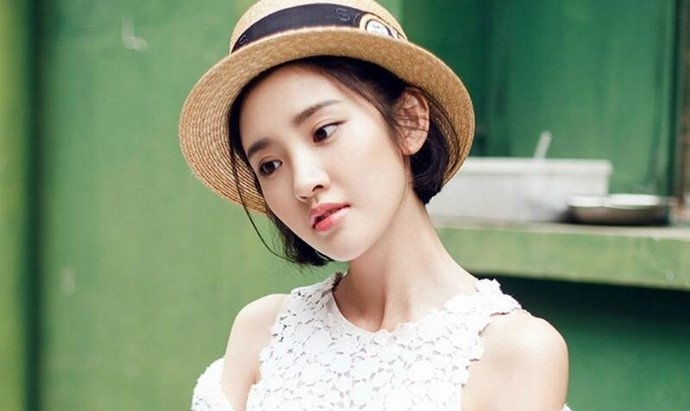 唐艺昕的资料简介