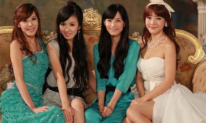 赵霁为什么退出演艺圈