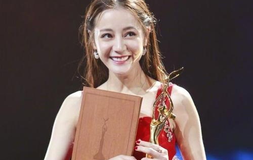 杨紫迪丽热巴关系怎么样