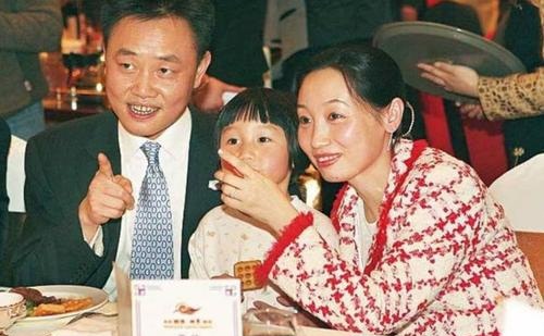 国美老板黄光裕