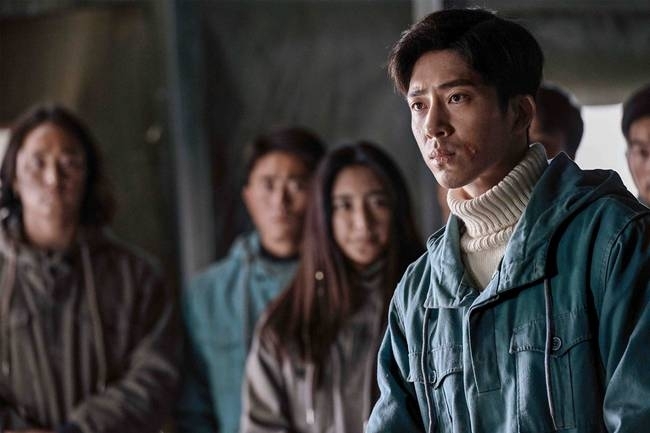 井柏然现身《攀登者》路演 虐心演技获被观众直呼心疼