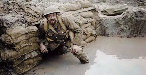 影片今日曝光“青春岁月”版预告