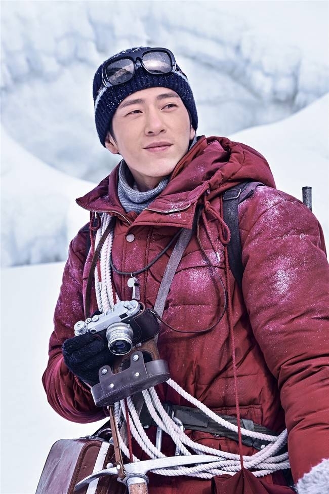 井柏然现身《攀登者》路演 虐心演技获被观众直呼心疼