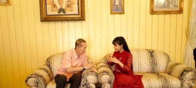 马来西亚总统亲自邀请 她堪称网红界的“华人之光”