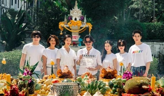 《天才枪手》导演新作美国开机!王家卫监制