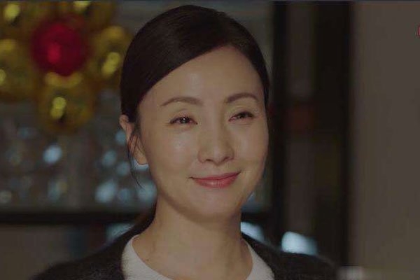 宋倩和童文洁什么关系 好闺蜜同学都认识