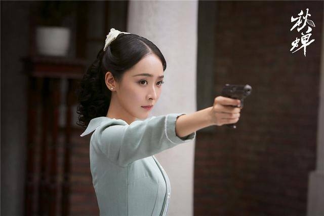 《秋蝉》今晚霸屏开播 任嘉伦张涵予热血集结