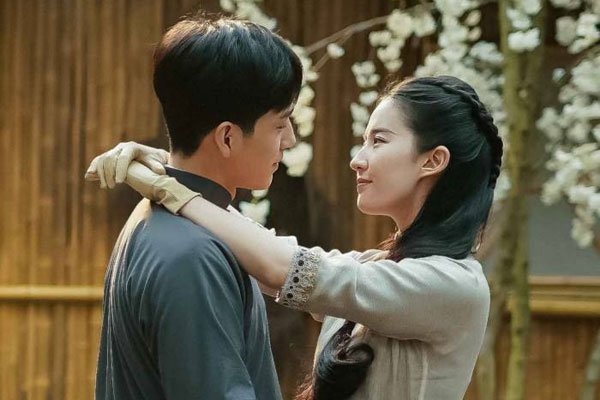 刘亦菲和井柏然的作品 2018南烟斋笔录怎么不播