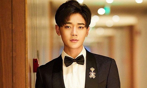 夏夜知君暖余凯宁演的谁 