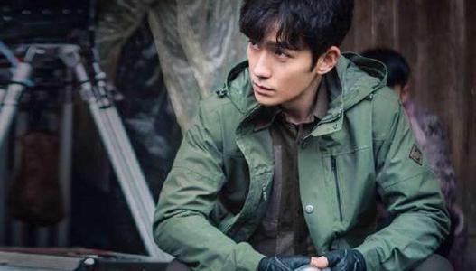 重启之极海听雷